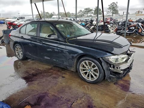 2018 Bmw 3 Series, VIN WBA8E5G57JNV02542. Фото 4 з 6 з аукціону Copart. Каталог авто зі США OpenDataCar.