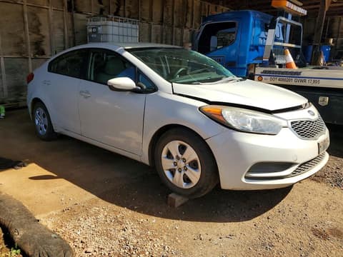 2015 Kia Forte, VIN KNAFK4A61F5311170. Фото 4 з 6 з аукціону Copart. Каталог авто зі США OpenDataCar.
