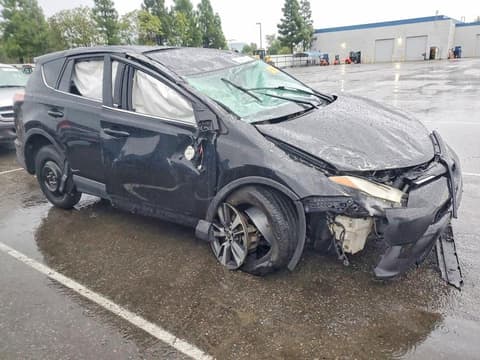 2018 Toyota RAV4, VIN 2T3WFREV0JW484668. Фото 4 з 6 з аукціону Copart. Каталог авто зі США OpenDataCar.