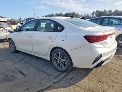 2023 Kia Forte, VIN 3KPF24AD9PE539229. Фото 2 з 6 з аукціону Copart. Каталог авто зі США OpenDataCar.