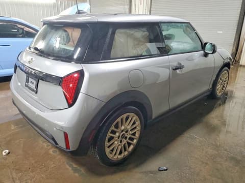 2025 Mini Cooper, VIN WMW13GD00S2W37957. Фото 3 з 6 з аукціону Copart. Каталог авто зі США OpenDataCar.