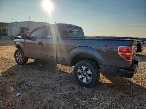 2013 Ford F-150, VIN 1FTFX1EF9DKG05251. Фото 2 з 6 з аукціону Copart. Каталог авто зі США OpenDataCar.