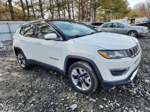2018 Jeep Compass, VIN 3C4NJDCB1JT113371. Фото 4 з 6 з аукціону Copart. Каталог авто зі США OpenDataCar.
