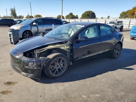 2023 Tesla Model 3, VIN 5YJ3E1EAXPF691023. Фото 1 з 6 з аукціону Copart. Каталог авто зі США OpenDataCar.