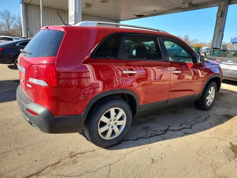 2011 Kia Sorento, VIN 5XYKT3A11BG074226. Фото 3 з 6 з аукціону Copart. Каталог авто зі США OpenDataCar.