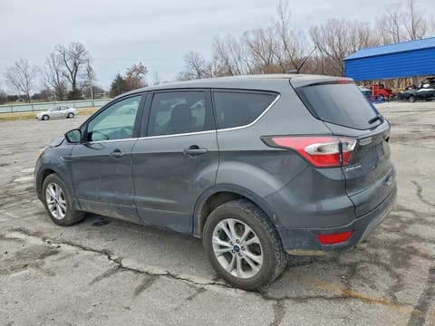 2017 Ford Escape, VIN 1FMCU9G91HUA95548. Фото 2 з 6 з аукціону Copart. Каталог авто зі США OpenDataCar.