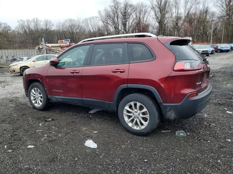 2021 Jeep Cherokee, VIN 1C4PJMCB9MD212894. Фото 2 з 6 з аукціону Copart. Каталог авто зі США OpenDataCar.