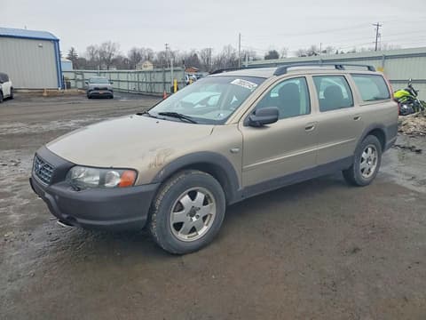2001 Volvo V70, VIN YV1SZ58D011030964. Фото 1 з 6 з аукціону Copart. Каталог авто зі США OpenDataCar.