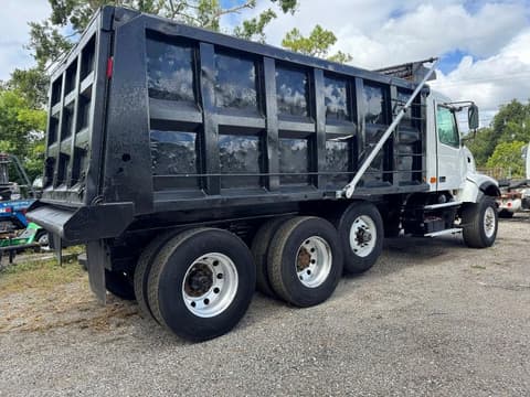 2003 Volvo VHD, VIN 4V5KC9GH33N347488. Фото 4 из 6 с аукциона Copart. Каталог авто из США OpenDataCar.