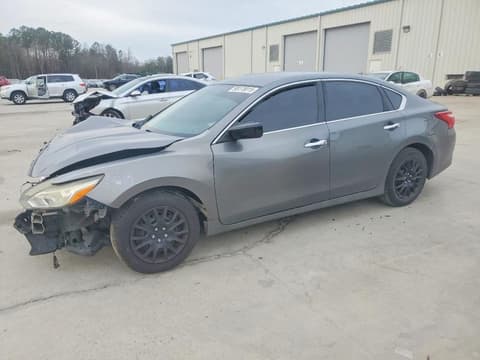 2017 Nissan Altima, VIN 1N4AL3AP4HC157300. Фото 1 з 6 з аукціону Copart. Каталог авто зі США OpenDataCar.
