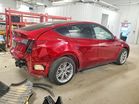 2024 Tesla Model Y, VIN 7SAYGDEE3RA273068. Фото 3 з 6 з аукціону Copart. Каталог авто зі США OpenDataCar.
