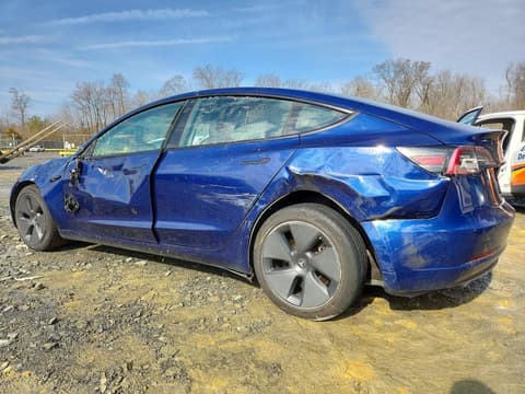 2022 Tesla Model 3, VIN 5YJ3E1EA4NF368602. Фото 2 з 6 з аукціону Copart. Каталог авто зі США OpenDataCar.