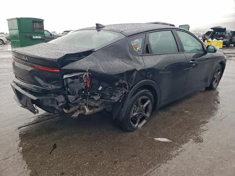 2025 Kia K4, VIN 3KPFT4DE1SE136503. Фото 3 з 6 з аукціону Copart. Каталог авто зі США OpenDataCar.