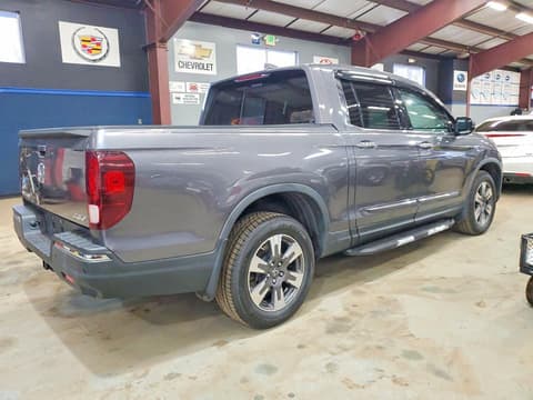 2017 Honda Ridgeline, VIN 5FPYK3F74HB031243. Фото 3 з 6 з аукціону Copart. Каталог авто зі США OpenDataCar.
