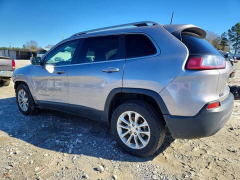 2019 Jeep Cherokee, VIN 1C4PJLCB2KD370663. Фото 2 з 6 з аукціону Copart. Каталог авто зі США OpenDataCar.