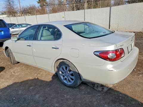 2004 Lexus ES 330, VIN JTHBA30G645001469. Фото 2 з 6 з аукціону Copart. Каталог авто зі США OpenDataCar.