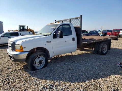 1999 Ford F-450 Super Duty, VIN 1FDXF46F0XEB50683. Фото 1 из 6 с аукциона Copart. Каталог авто из США OpenDataCar.
