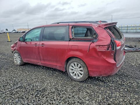 2011 Toyota Sienna, VIN 5TDDK3DC8BS023818. Фото 2 з 6 з аукціону Copart. Каталог авто зі США OpenDataCar.