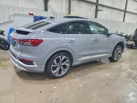 2023 Audi Q4 e-tron Sportback, VIN WA122BFZ2PP030679. Фото 3 из 6 с аукциона Copart. Каталог авто из США OpenDataCar.