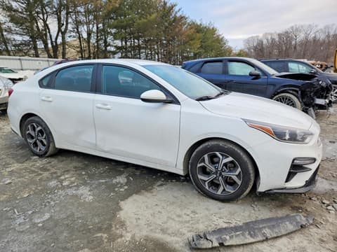 2020 Kia Forte, VIN 3KPF24AD8LE224755. Фото 4 з 6 з аукціону Copart. Каталог авто зі США OpenDataCar.