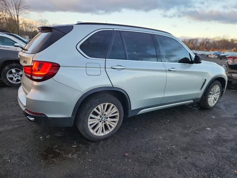 2016 Bmw motorrad X5, VIN 5UXKR0C57G0P29773. Фото 3 з 6 з аукціону Copart. Каталог авто зі США OpenDataCar.