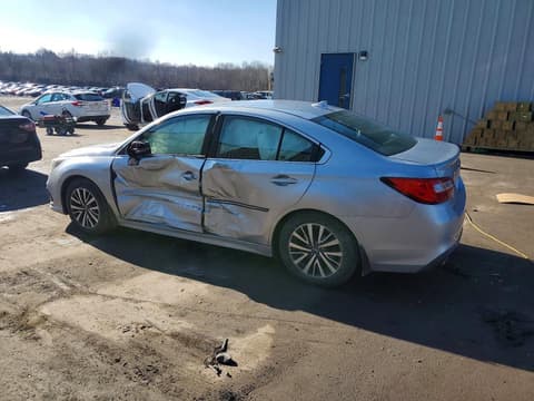 2018 Subaru Legacy, VIN 4S3BNAH64J3005873. Фото 2 из 6 с аукциона Copart. Каталог авто из США OpenDataCar.