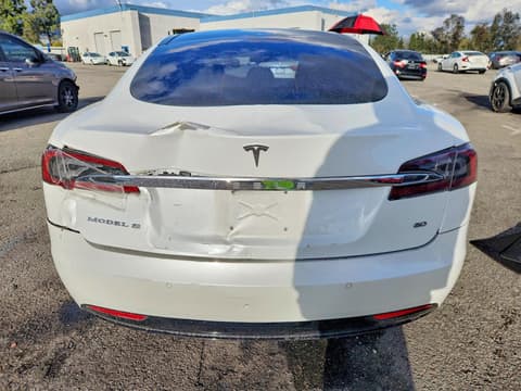 2016 Tesla Model S, VIN 5YJSA1E10GF160954. Фото 6 з 6 з аукціону Copart. Каталог авто зі США OpenDataCar.