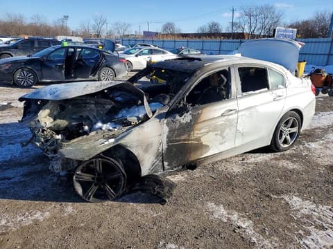 2014 Bmw 3 Series, VIN WBA3B5C50EP541010. Фото 1 з 6 з аукціону Copart. Каталог авто зі США OpenDataCar.