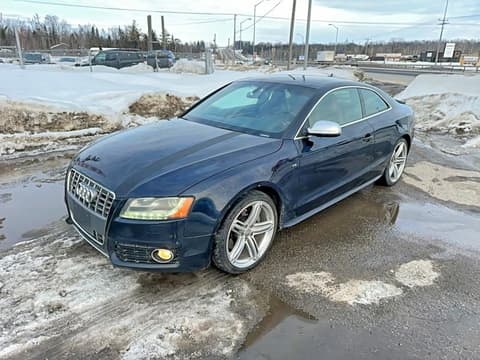 2011 Audi S5, VIN WAULVBFR9BA051264. Фото 2 из 6 с аукциона Copart. Каталог авто из США OpenDataCar.