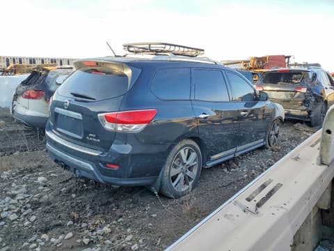 2015 Nissan Pathfinder, VIN 5N1AR2MM7FC704959. Фото 3 з 6 з аукціону Copart. Каталог авто зі США OpenDataCar.