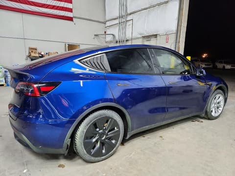 2023 Tesla Model Y, VIN 7SAYGDEE8PF889512. Фото 3 з 6 з аукціону Copart. Каталог авто зі США OpenDataCar.