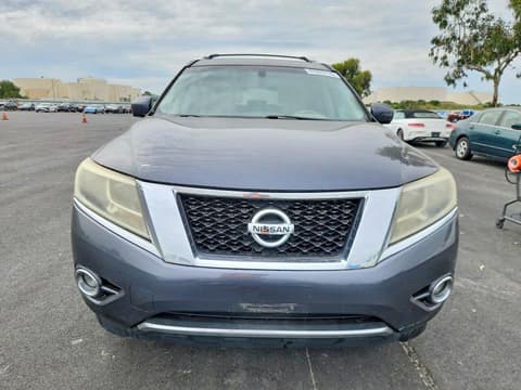 2014 Nissan Pathfinder, VIN 5N1AR2MN2EC634424. Zdjęcie 5 z 6 z aukcji Copart. Katalog aut z USA OpenDataCar.