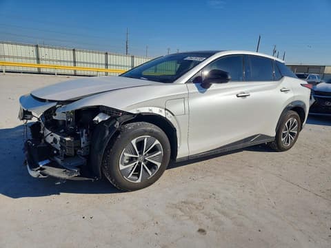 2024 Lexus RZ 300e, VIN JTJABABB1RA005070. Фото 1 из 6 с аукциона Copart. Каталог авто из США OpenDataCar.