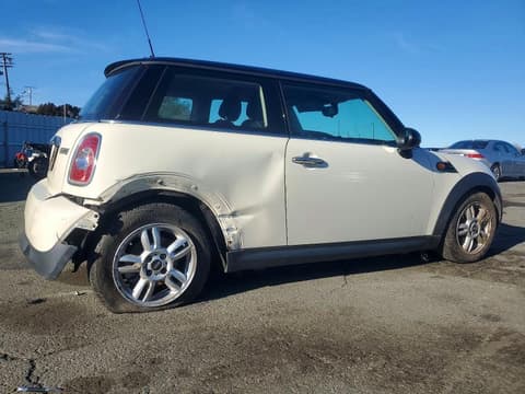 2013 Mini Cooper, VIN WMWSU3C56DT545482. Фото 3 з 6 з аукціону Copart. Каталог авто зі США OpenDataCar.