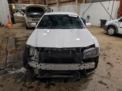 2019 Chrysler 300, VIN 2C3CCAGG8KH682528. Фото 5 из 6 с аукциона Copart. Каталог авто из США OpenDataCar.