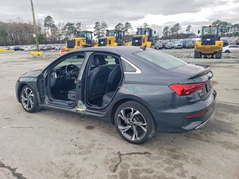 2022 Audi A3, VIN WAUGUDGY7NA060636. Фото 2 из 6 с аукциона Copart. Каталог авто из США OpenDataCar.