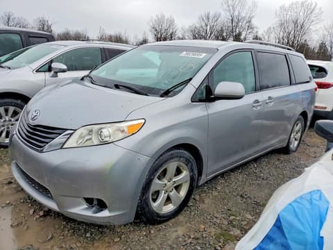 2011 Toyota Sienna, VIN 5TDKK3DC4BS038677. Фото 1 из 6 с аукциона Copart. Каталог авто из США OpenDataCar.