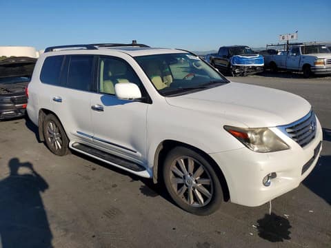2011 Lexus LX 570, VIN JTJHY7AX5B4063054. Photo 4 of 6 from Copart auction. OpenDataCar US salvage catalog.