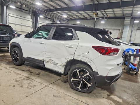 2022 Chevrolet Trailblazer, VIN KL79MUSL3NB018169. Фото 2 з 6 з аукціону Copart. Каталог авто зі США OpenDataCar.