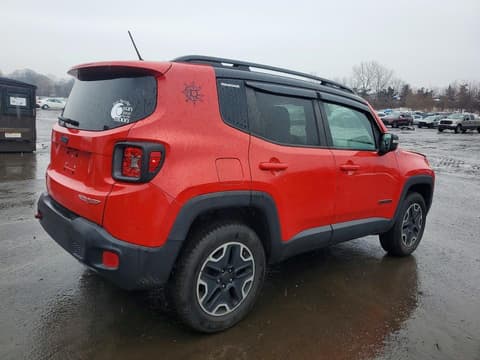 2016 Jeep Renegade, VIN ZACCJBCT4GPD07803. Фото 3 з 6 з аукціону Copart. Каталог авто зі США OpenDataCar.