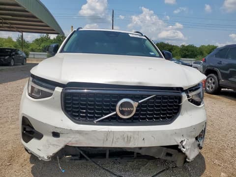 2025 Volvo XC40, VIN YV4L12UC5S2512349. Фото 5 из 6 с аукциона Copart. Каталог авто из США OpenDataCar.