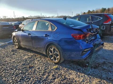 2021 Kia Forte, VIN 3KPF24AD2ME409305. Фото 2 з 6 з аукціону Copart. Каталог авто зі США OpenDataCar.