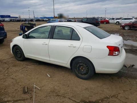 2009 Toyota Yaris, VIN JTDBT903X91322313. Фото 2 з 6 з аукціону Copart. Каталог авто зі США OpenDataCar.