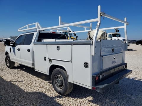 2021 Ford F-250 Super Duty, VIN 1FD7W2A68MED98865. Фото 2 из 6 с аукциона Copart. Каталог авто из США OpenDataCar.