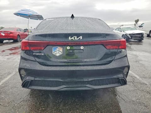 2024 Kia Forte, VIN 3KPF24AD9RE735061. Фото 6 з 6 з аукціону Copart. Каталог авто зі США OpenDataCar.