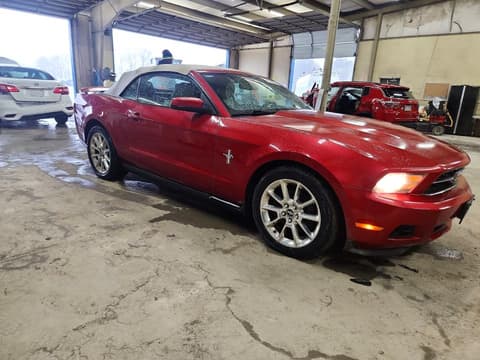 2011 Ford Mustang, VIN 1ZVBP8EM2B5133148. Фото 4 з 6 з аукціону Copart. Каталог авто зі США OpenDataCar.