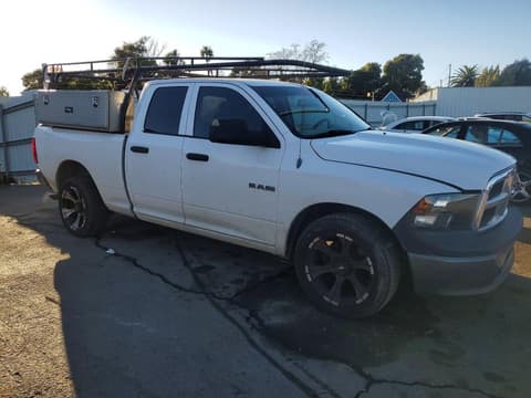 2010 Dodge Ram 1500, VIN 1D7RB1GP4AS141420. Фото 4 з 6 з аукціону Copart. Каталог авто зі США OpenDataCar.
