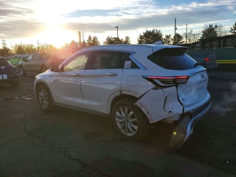 2019 Infiniti QX50, VIN 3PCAJ5M34KF124814. Фото 2 з 6 з аукціону Copart. Каталог авто зі США OpenDataCar.