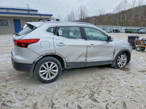 2018 Nissan Rogue Sport, VIN JN1BJ1CR7JW204429. Zdjęcie 3 z 6 z aukcji Copart. Katalog aut z USA OpenDataCar.