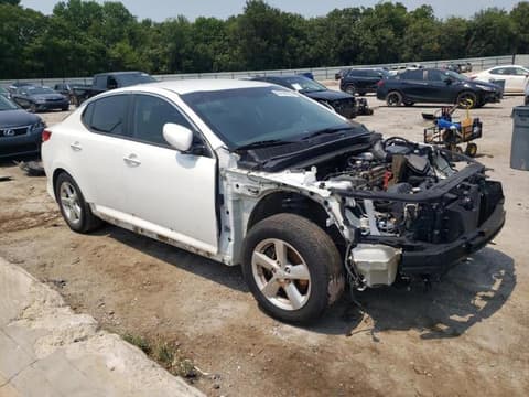 2015 Kia Optima, VIN KNAGM4A7XF5619462. Фото 4 з 6 з аукціону Copart. Каталог авто зі США OpenDataCar.